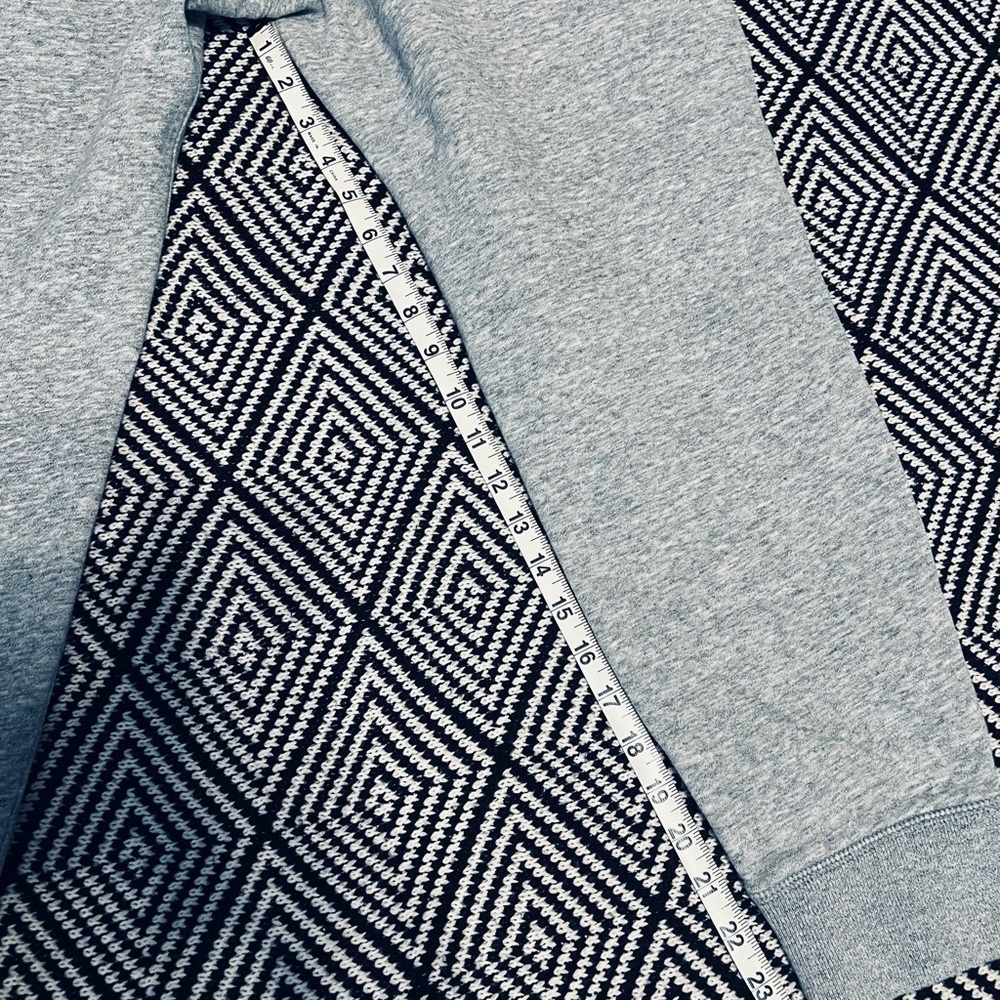 Abercrombie & Fitch Gray Sweat Joggers with Side Logo - Picture 6 of 8